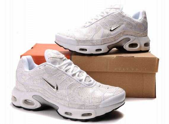 air max tn nike baskets tn requin  acheter en ligne